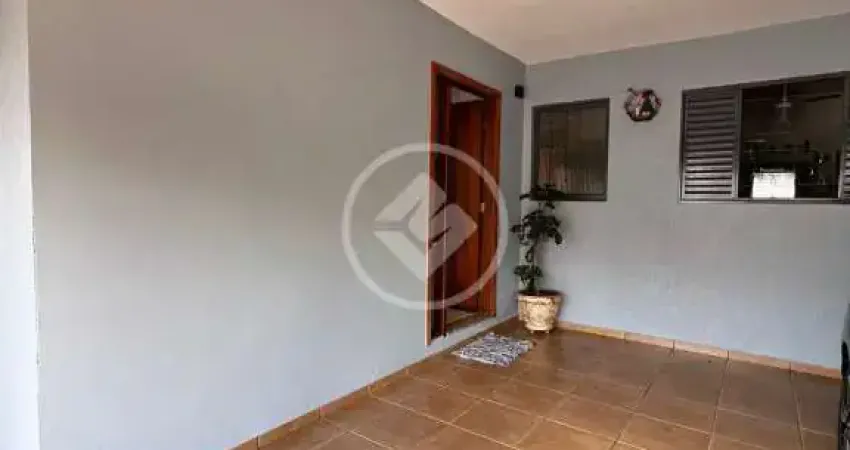 Casa com 3 quartos à venda na Avenida Ângelo Bollis, 1, Conjunto Habitacional Heitor Villa Lobos, Araras