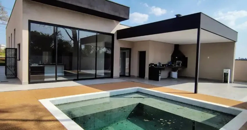 Residência alto padrão com piscina privativa na aldeia da serra