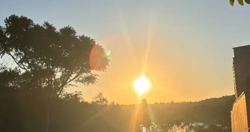 Lindo terreno à venda no village ipanema – vista privilegiada para o lago!