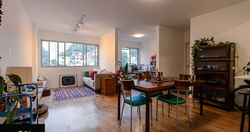 Apartamento a venda Sumaré com portaria 24 hs, reformado 72m² com 2 quartos (1 suíte com close) 1 vaga vista livre