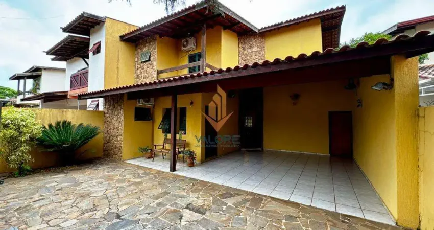 Casa à venda em Campinas, Cidade Universitária, com 4 quartos, com 244 m²