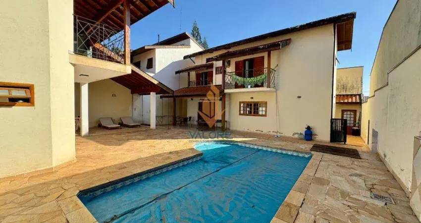 Casa com 4 quartos na próximo a frutaria da cidade universitária, com 450 m² de terreno