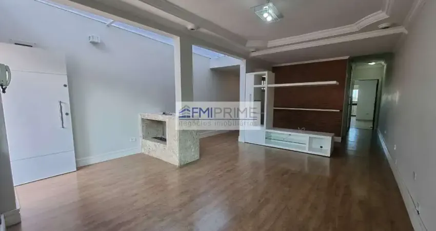 Sobrado à venda de 350m² no parque são domingos, com 3 dormitórios, 1 suíte e 6 vagas.