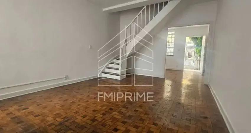 Casa disponivel para locação com 3 dormitorios, 1 vaga ótima para ponto comercial e residencial