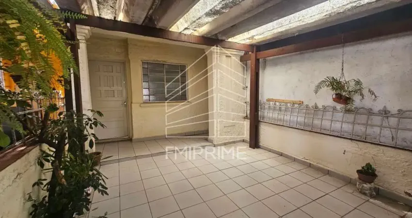 Casa com 2 quartos para alugar na Rua Doutor Augusto de Miranda, 606, Pompéia, São Paulo