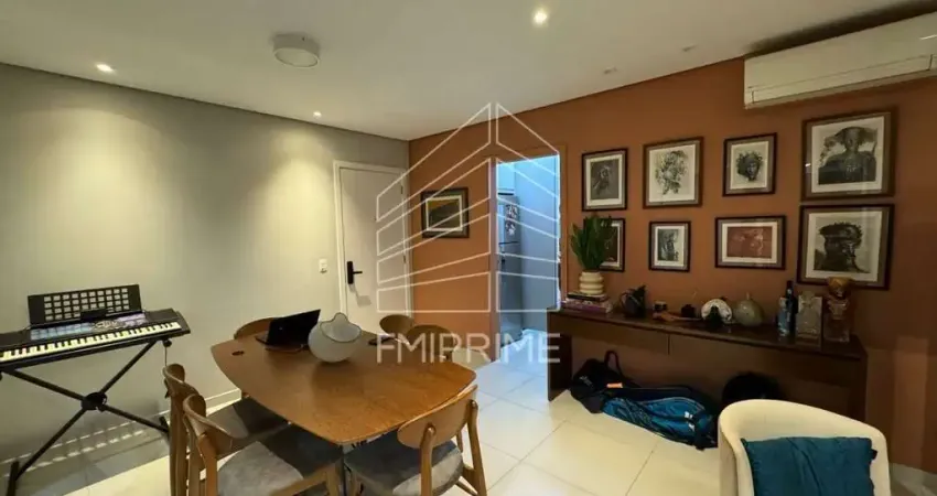 Apartamento para venda com 3 dormitórios, 1 suíte, recém reformado, varanda gourmet e 2 vagas