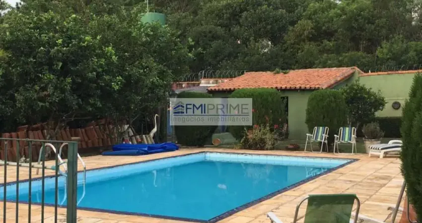 Caucaia do alto, condomínio fechado , 4 dormitórios, lareira, piscina, churasqueira