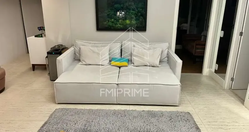 Brooklin mobiliado,  varanda  1 suíte , closet,   banheiro e lavabo, 2 vagas