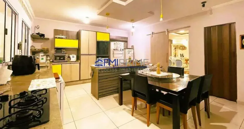 Casa à venda no alto da lapa - 560m² - 5 quartos - 2 suítes - 4 vagas de garagem