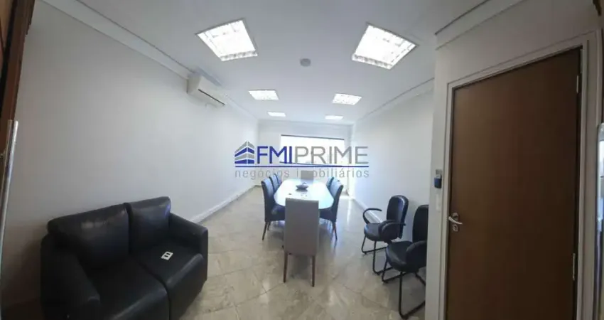 Prédio com 9 salas para alugar na Rua Cerro Corá, 1260, Vila Romana, São Paulo