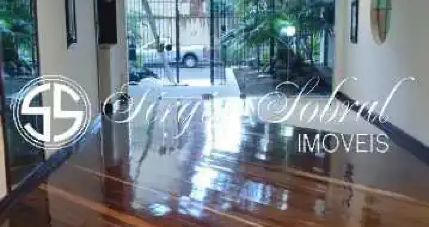 Apartamento magnífico, próxima a todo comêrcio, totalmente reformado!