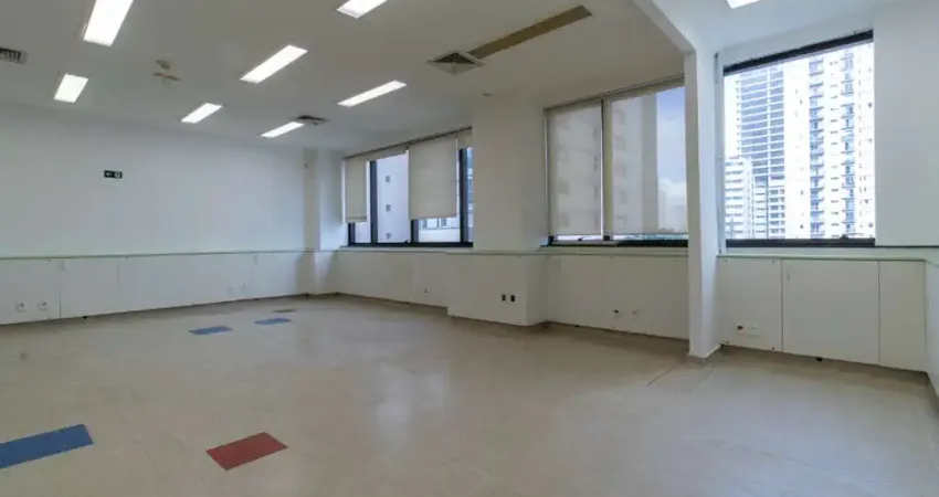 Sala comercial à venda na Rua Ministro Gabriel de Rezende Passos, 500, Moema, São Paulo