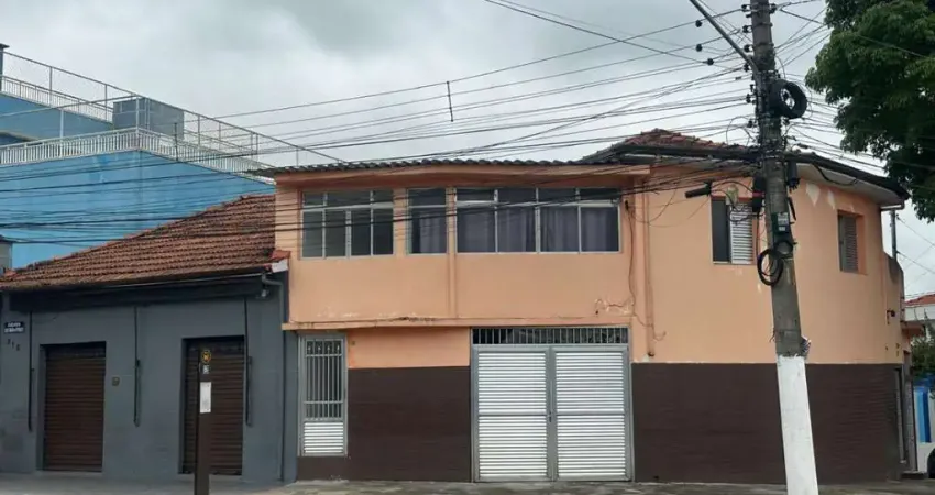 Sobrado para venda em Jardim Maria Estela com 3 quartos , 215m²