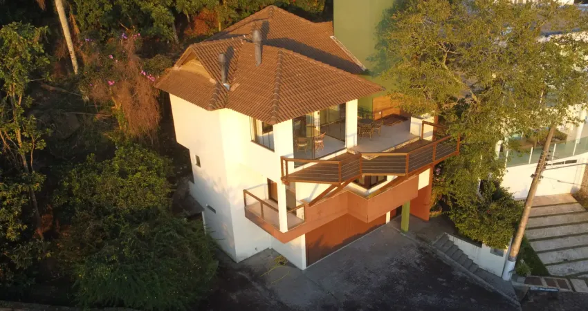 Casa em condomínio fechado com 3 quartos à venda na Rodovia Rafael da Rocha Pires, 3440, Sambaqui, Florianópolis