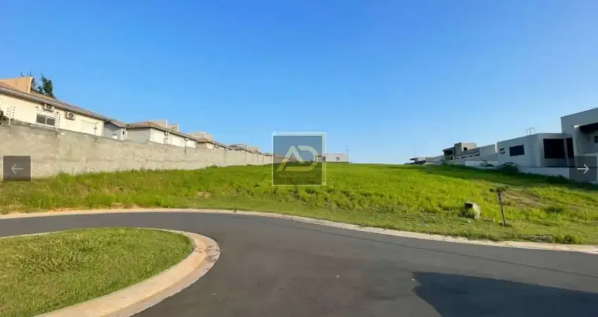 Terreno em condomínio fechado à venda no Parque Villa dos Pinheiros, Indaiatuba