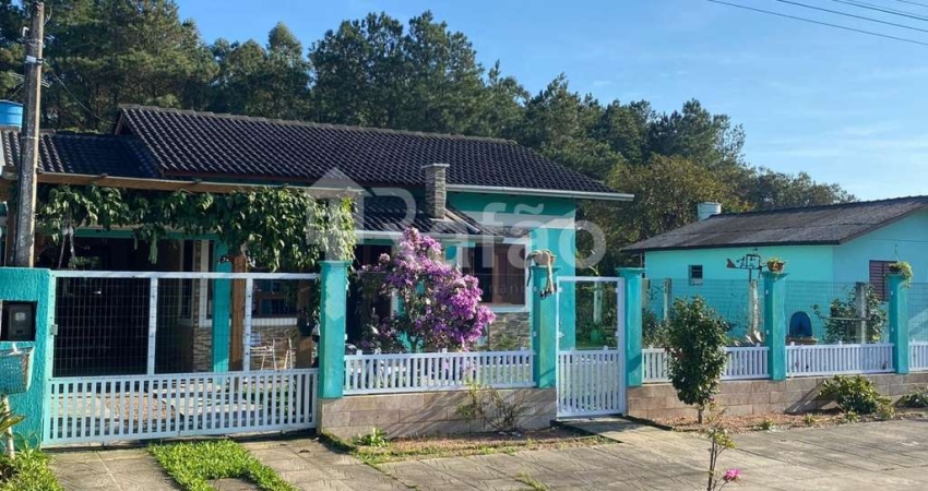 Casa para Venda em Osório, Emboaba, 2 dormitórios, 1 banheiro, 2 vagas