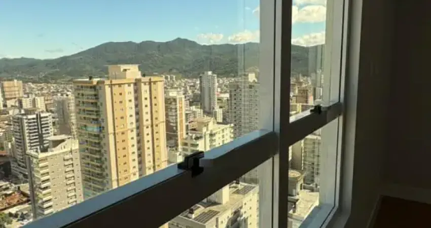 Este apartamento em meia praia, itapema, é para quem busca espaço de verdade, conforto absoluto e a liberdade de viver alto padrão sem limites.
