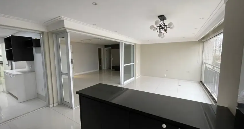 Apartamento fino no condomínio família ipiranga com 3 suítes e 2 vagas. semi-mobiliado.