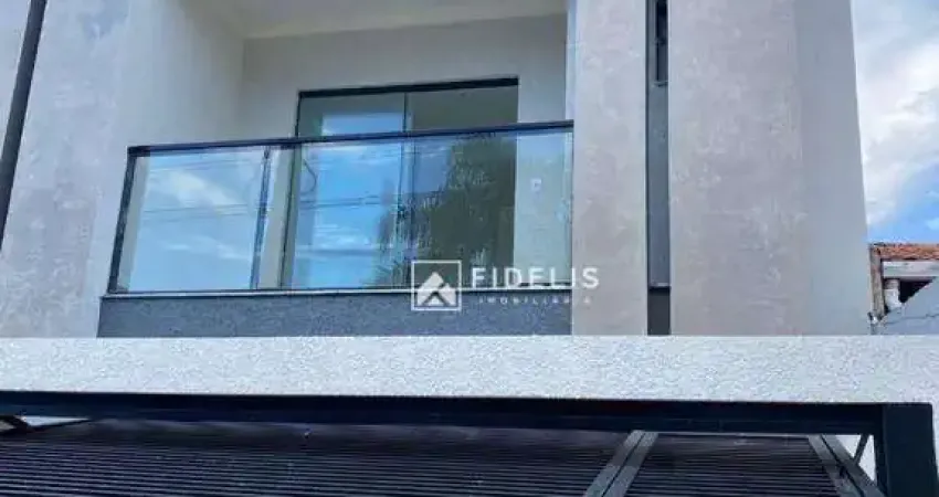 Belíssimos sobrados geminados, com generosa área de 123,85 m2 destacados. duas vagas de garagem, cobertas e seguras, elevando o padrão em acabamentos