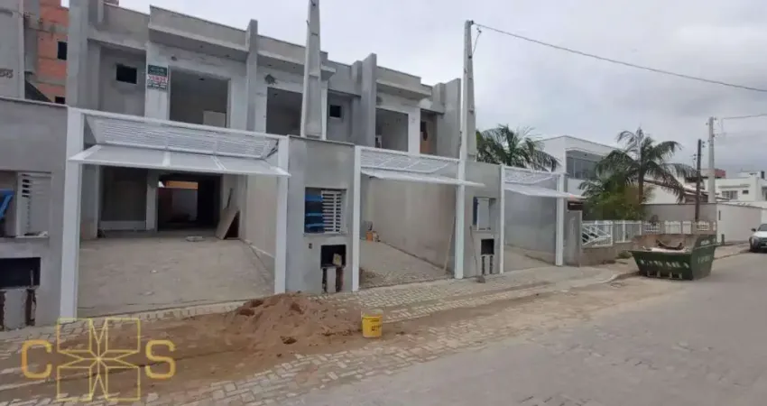 Sobrado com 2 dormitórios à venda, 109 m² por R$ 545.000,00 - Itacolomi - Balneário Piçarras/SC