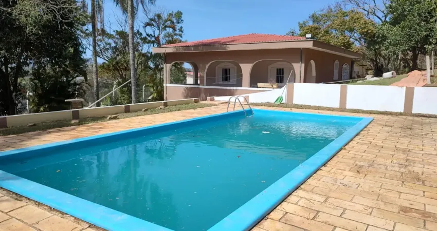 Chácara / sítio com 3 quartos à venda no Estância San Remo, Atibaia