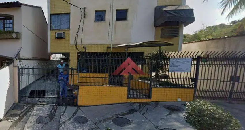 Cobertura 3 quartos à venda em São Gonçalo | 1 suíte | Vaga de Garagem | Churrasqueira | 140 m² | R$ 255.000,00 - Estrela do Norte