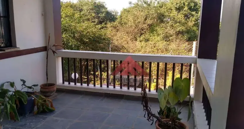 Casa com 3 dormitórios à venda, 241 m² por R$ 290.000,00 - Santa Isabel - São Gonçalo/RJ
