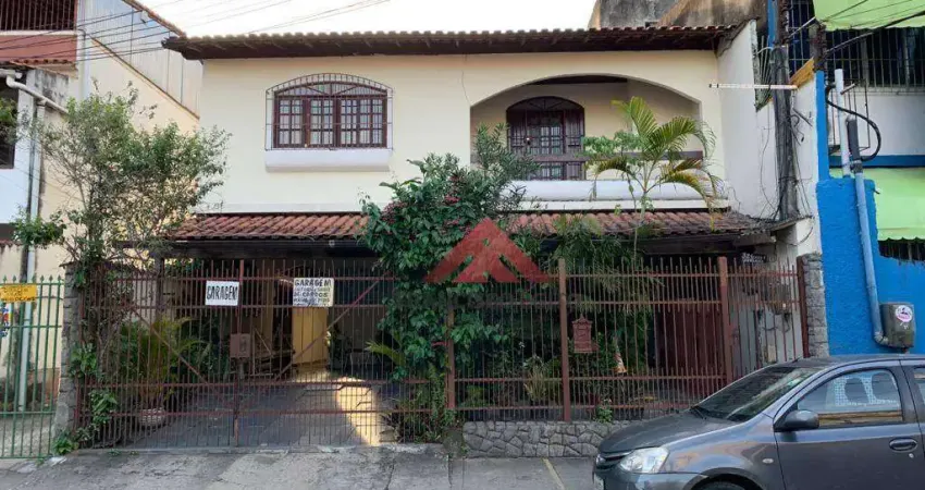 Casa com 5 quartos à venda na Rua Zeferino Reis, Centro, São Gonçalo