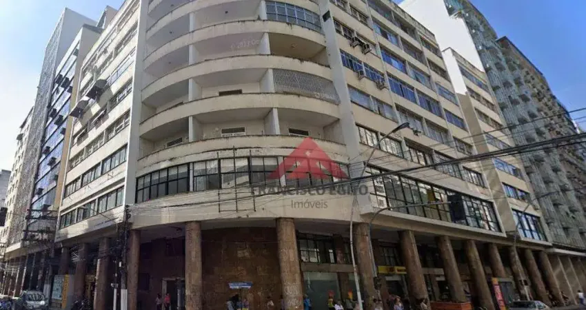 Apartamento à Venda no Centro de Niterói, 2 quartos, Silencioso, Amplo, Portaria 24 horas, 95 m² por R$ 350.000,00