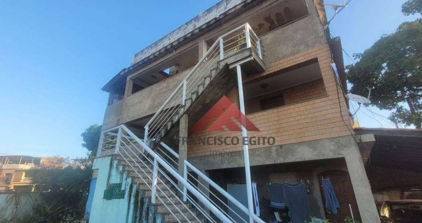 Sobrado com 2 quartos à venda, 85m por 200.000 - Centro - São Gonçalo - RJ