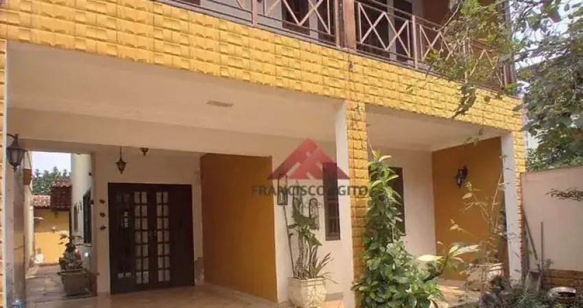 Casa Duplex proxima ao Shopping São Gonçalo com 3 quartos.