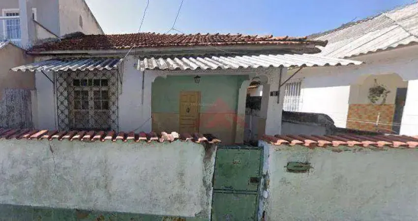 Casa à Venda em Santa Rosa | 3 quartos | 2 Banheiros | Varanda | Ótima Localização | 129 m² | Valor R$ 330.000,00