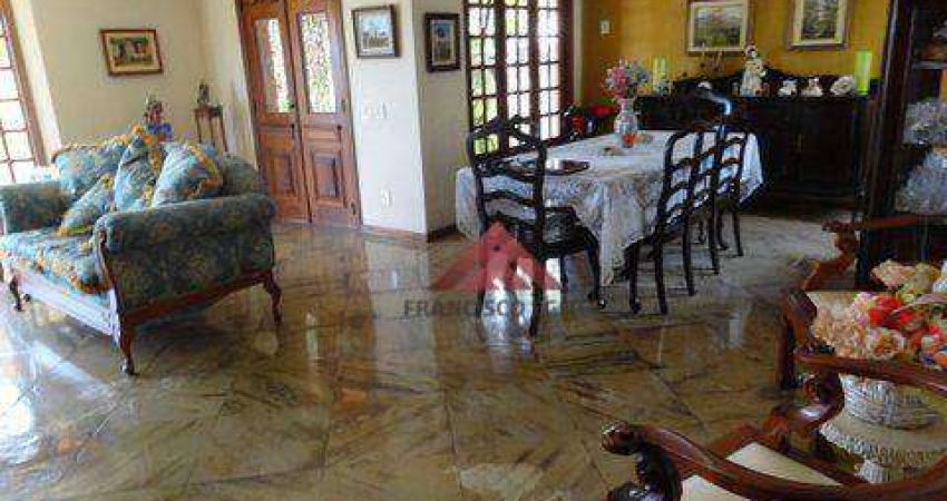 Casa com 4 quartos, sendo 4 suítes, à venda, 353 m² por R$ 790.000 - Badu - Niterói/RJ
