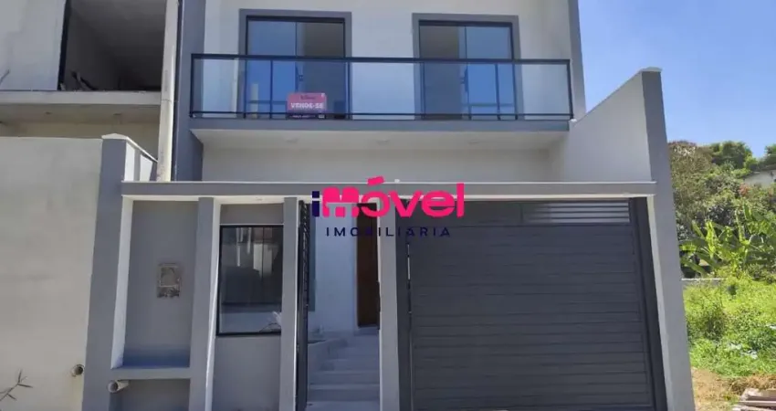 Casa com 3 quartos à venda na Rua Canário, 22, Parque das Garças, Volta Redonda