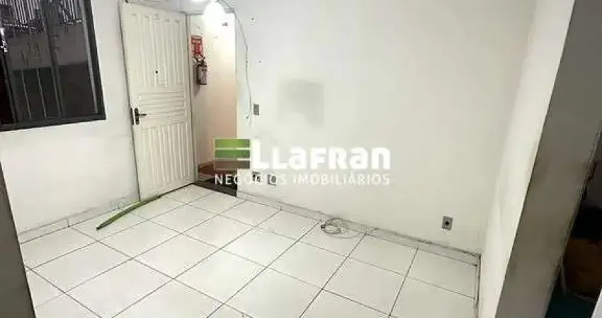 Apartamento com 2 quartos à venda na Rua Ana Martins Ribeiro, Jardim Mirna, Taboão da Serra
