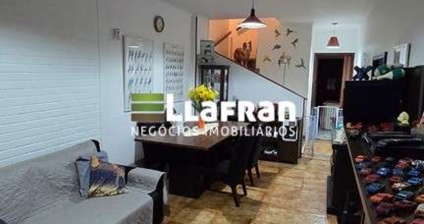 Casa com 2 quartos à venda na Rua Chile, 01, Jardim América, Taboão da Serra
