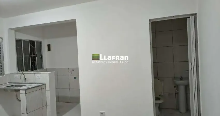 Casa com 1 quarto para alugar na Rua Rosa Provencial Delgado, 001, Parque Pinheiros, Taboão da Serra