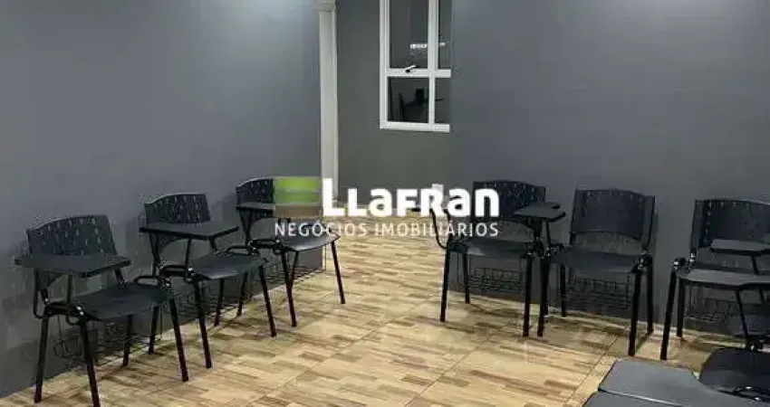 Sala comercial para alugar na Estrada São Francisco, 2008, Jardim Wanda, Taboão da Serra