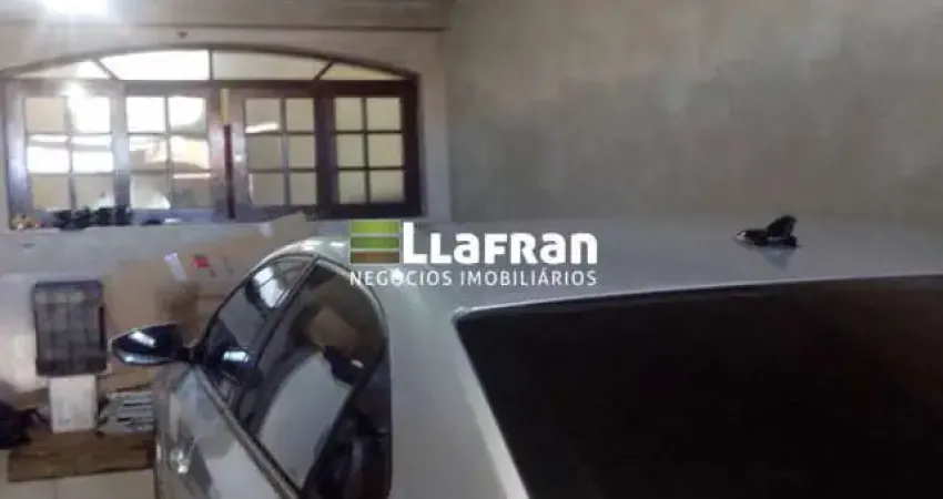 Casa com 3 quartos à venda na Rua Thomaz de Araújo, 01, Jardim Helga, São Paulo