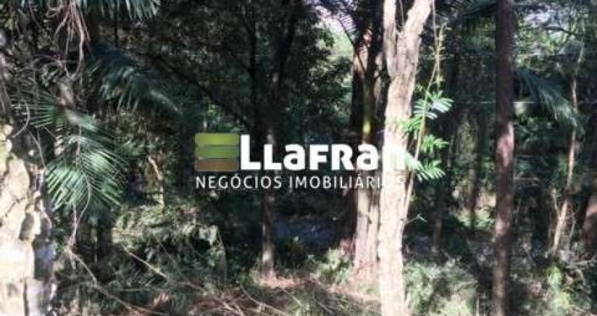 Terreno à venda na Alameda Júpiter, 01, Condomínio Iolanda, Taboão da Serra