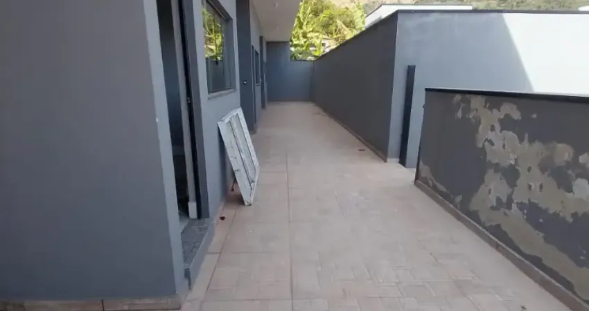 Casa com 2 quartos à venda na Rua Tiradentes, 25, Villa Garden, Extrema