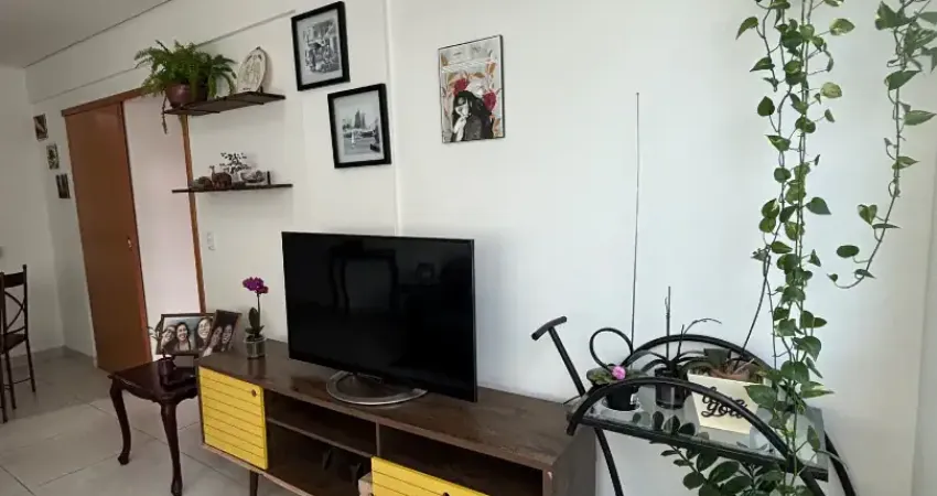 Apartamento com suíte e localização estratégica no alto umuarama