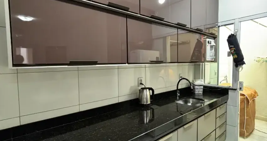 Conforto e economia! sobrado com placas solares e 2 suítes no bosque dos buritis