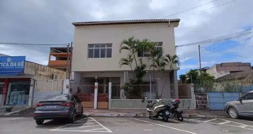 Casa comercial 3 pavimentos localização privilegiada no centro de vila velha