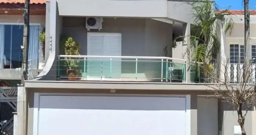 Casa com 3 quartos à venda no Parque Novo Mundo, Americana 