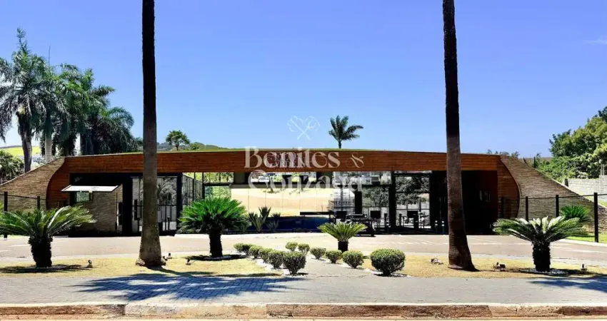 Terreno em Condomínio Fechado Ecogarden — Bosque, Lago, Piscina e Segurança 24h em Maringá