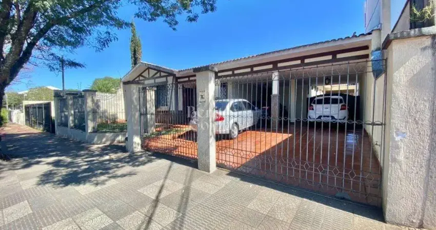 Casa com 5 quartos à venda na Rua Santa Joaquina de Vedruna, 624, Zona 05, Maringá