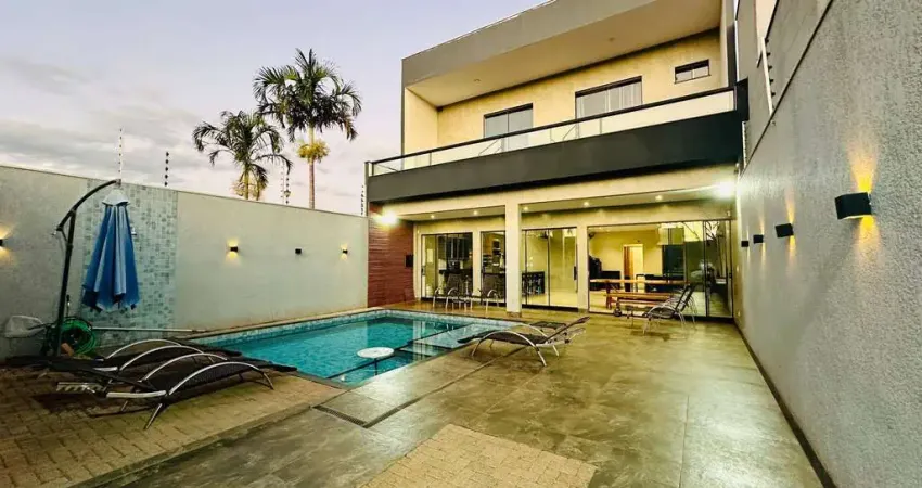 Chácara / sítio com 3 quartos à venda na Rua Charles Coelho Luiz, Residencial Arezzo, Maringá