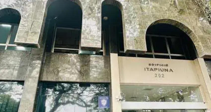 Apartamento com 4 quartos à venda na Avenida Tiradentes, 202, Zona 01, Maringá