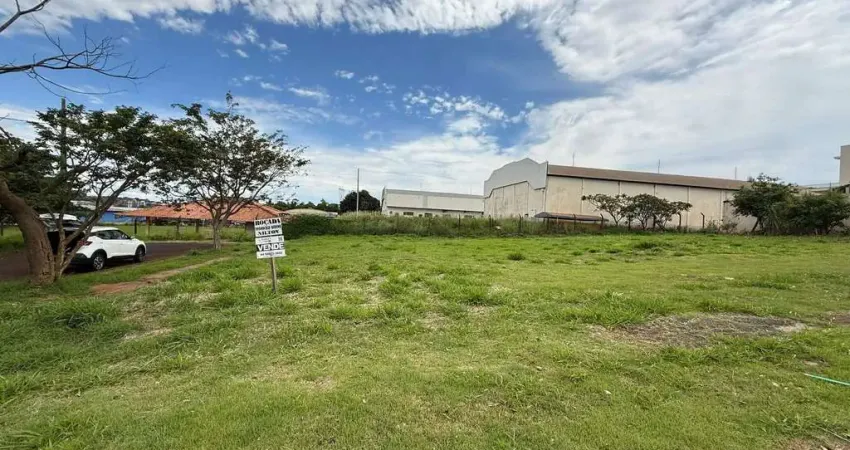 Terreno à venda na Rua Izabel Fernandes Cano, 776, Jardim Espanha, Maringá
